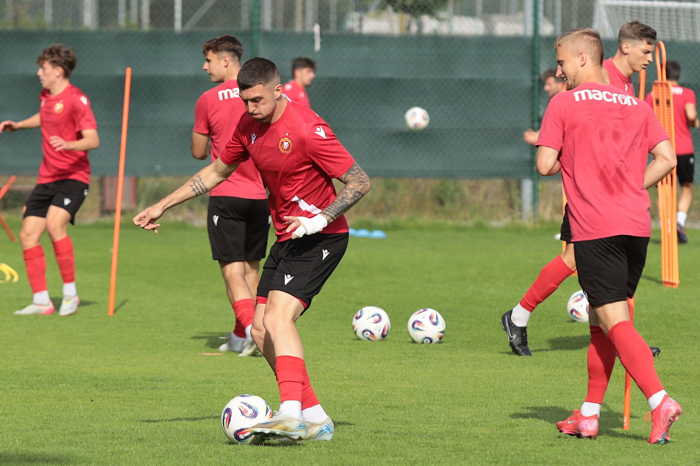 Trening-Widzewa-Lodz.-Sebastian-Bergier-2.jpg