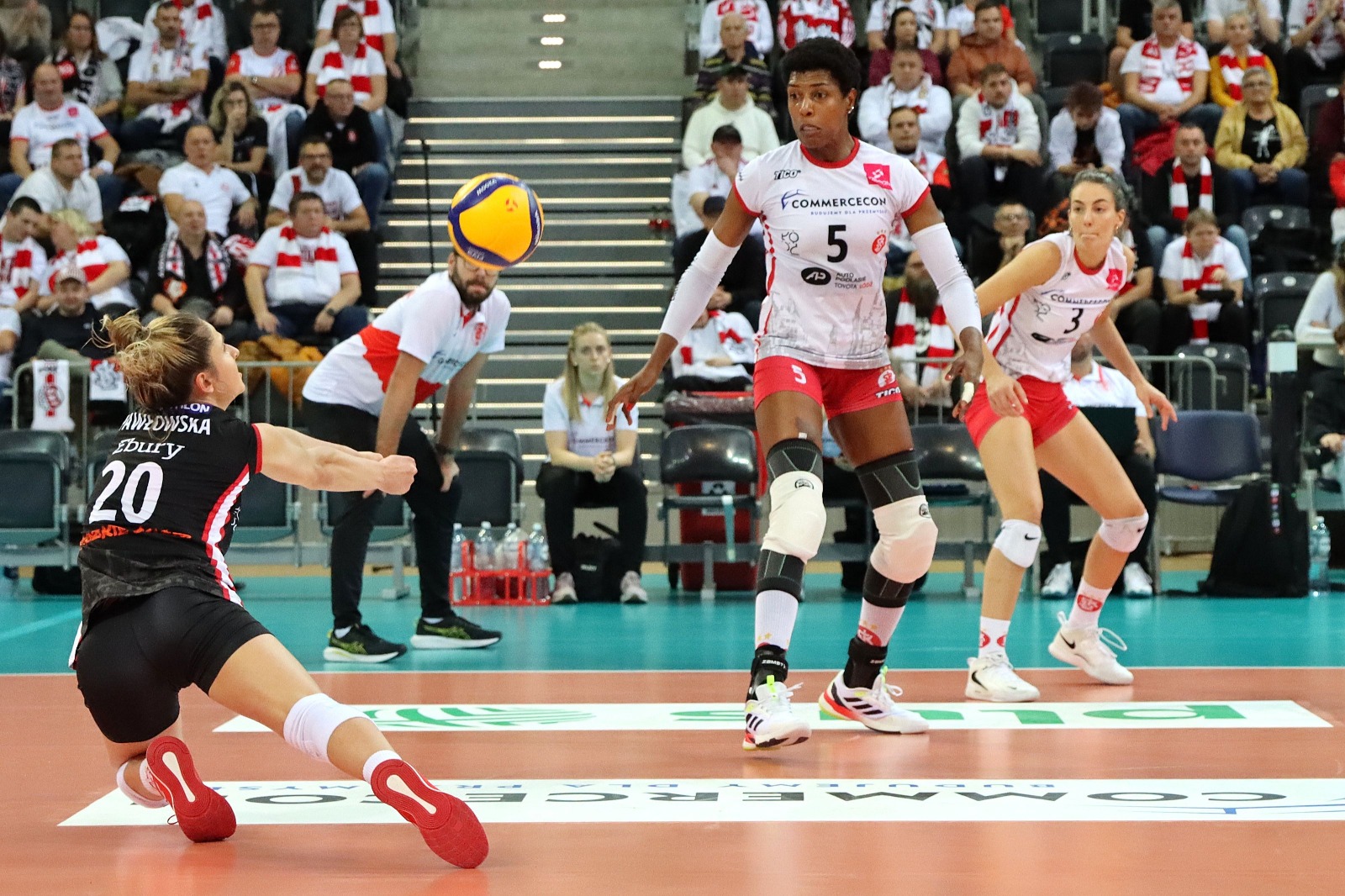 LKS-Commercecon-Lodz-Moya-Radomka-Radom-3-1.jpeg