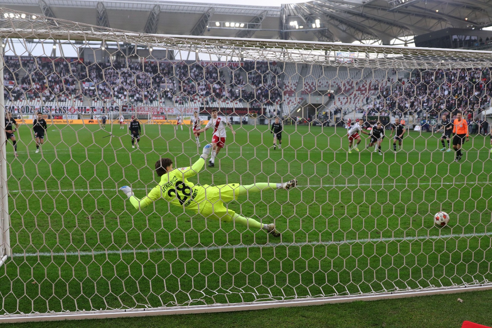 07.12.2025. Betclic 1 liga. ŁKS Łódź - Wisła Kraków 1:1