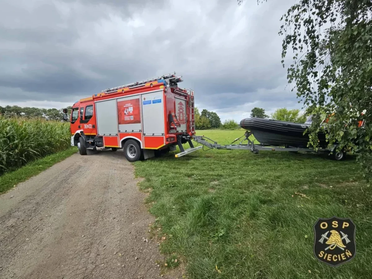 Alarm na Wiśle! Do rzeki miał wpaść motoparalotniarz. Służby w akcji [ZDJĘCIA]