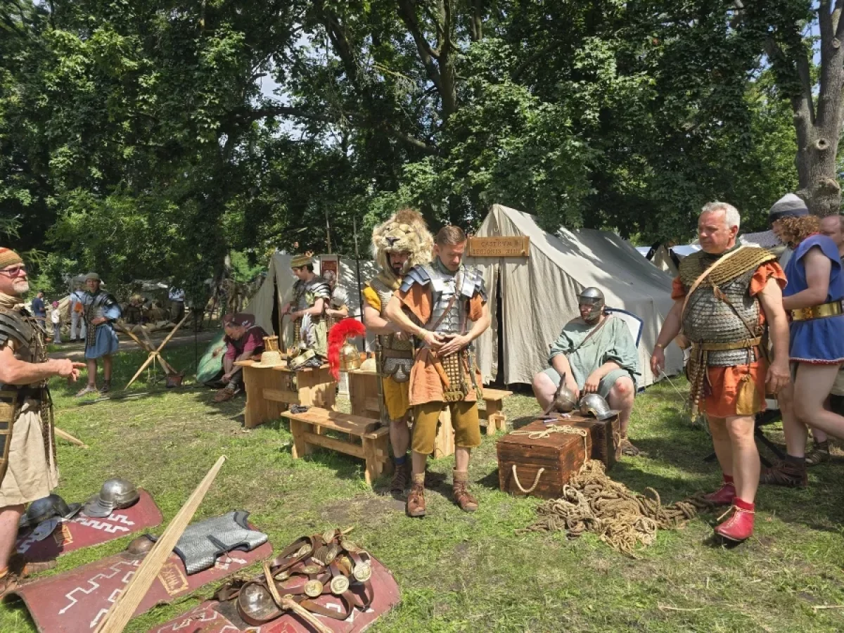 Od legionistów po husarię. Odyseja Historyczna trwa w najlepsze (ZDJĘCIA)