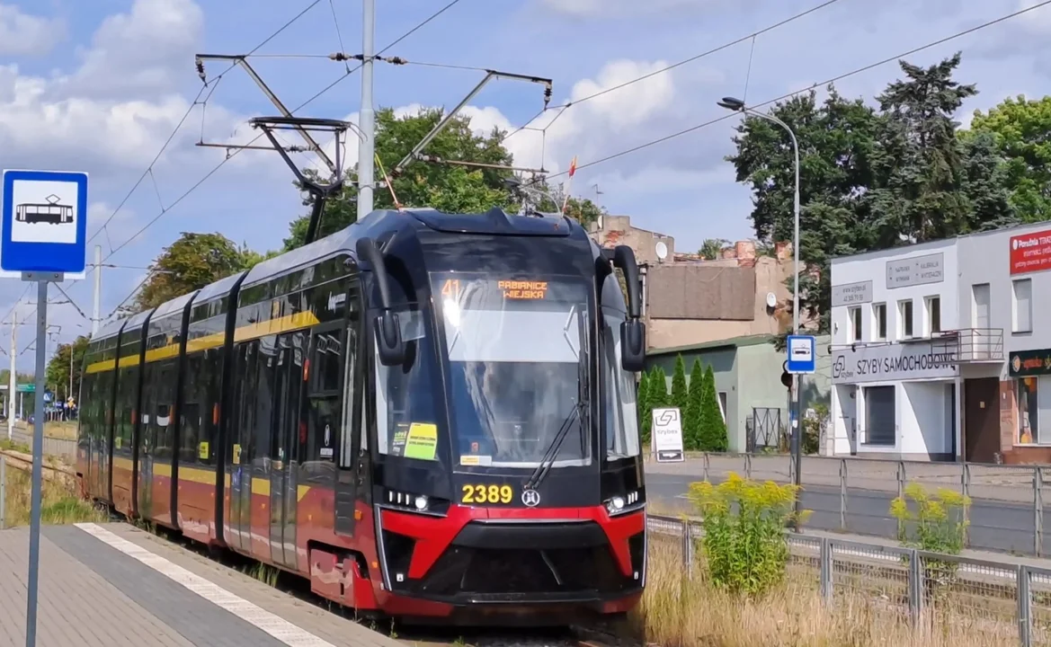 Tramwaj 41 z Pabianic do Łodzi będzie jeździł inną trasą. Zmiany są spowodowane remontem - Zdjęcie główne