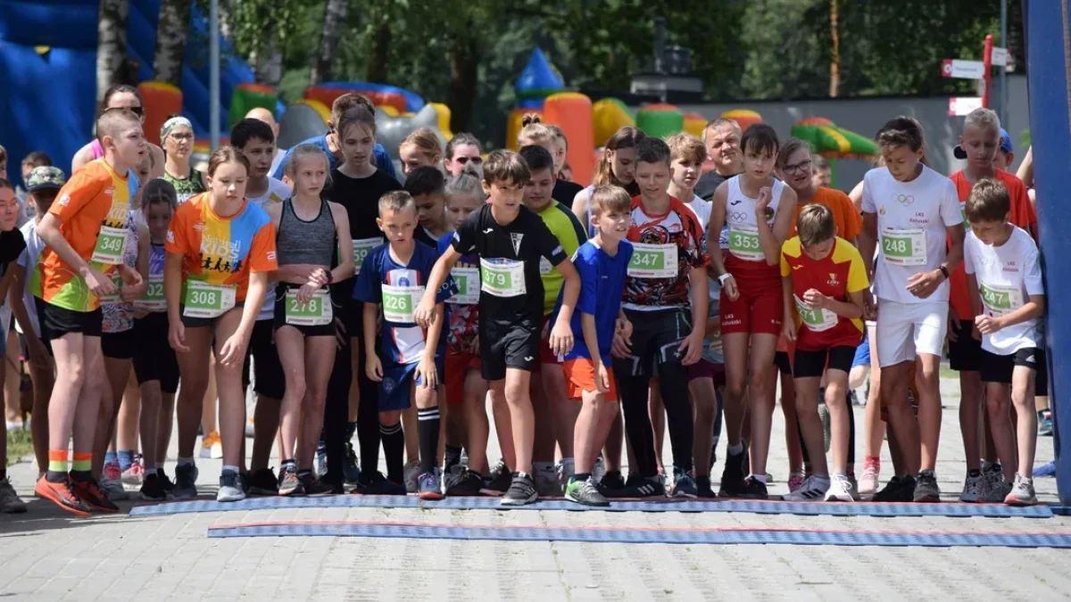 Dinozaury, piknik golfowy i zlot maluchów – weekend 21-22 września w Pabianicach i Łodzi [HARMONOGRAM] - Zdjęcie główne