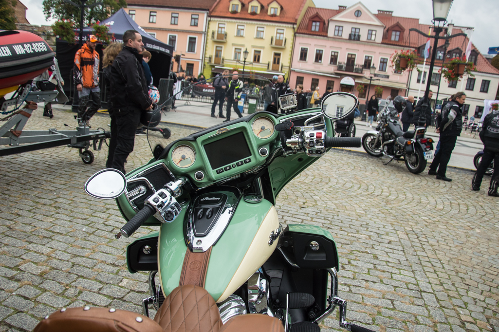 Barwne motocyklowe święto na Starym Rynku [ZDJĘCIA] - Zdjęcie główne