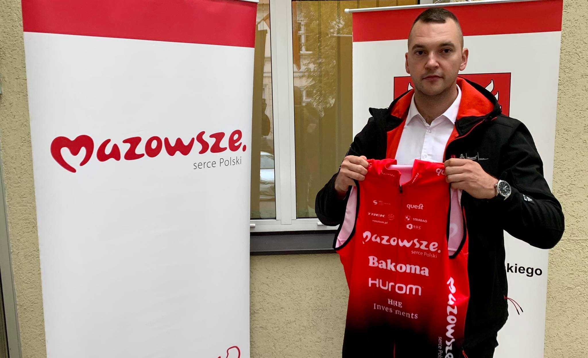 Przejedzie 1000 km bez snu na rowerze. Zbiera pieniądze na leczenie 19-latki - Zdjęcie główne