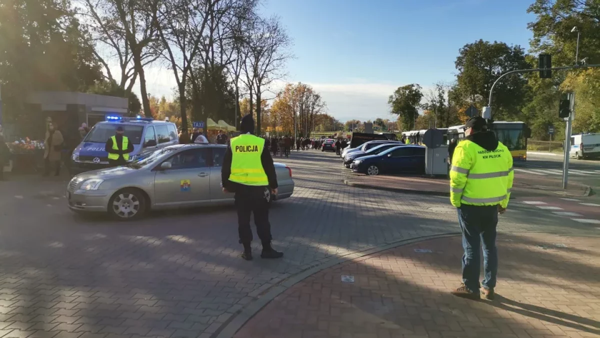 Będą ogromne utrudnienia w ruchu! Jak poruszać się po Płocku 1 listopada? - Zdjęcie główne