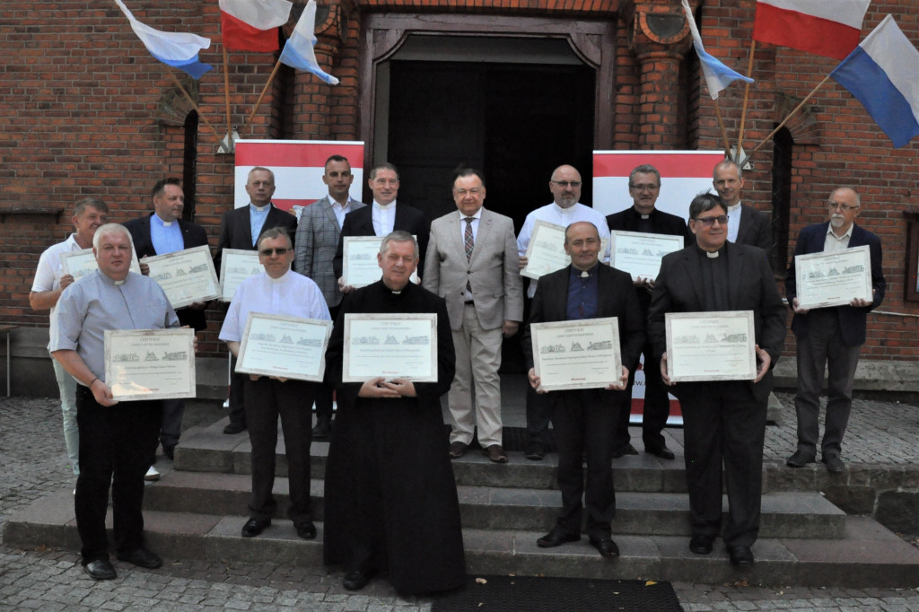 Certyfikaty przyznane zabytkom - Zdjęcie główne