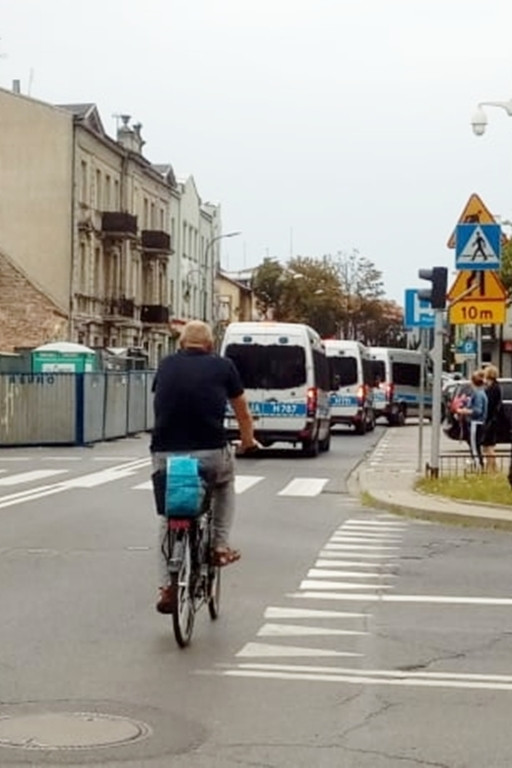 Policja przygotowuje się do marszu i manifestacji - Zdjęcie główne