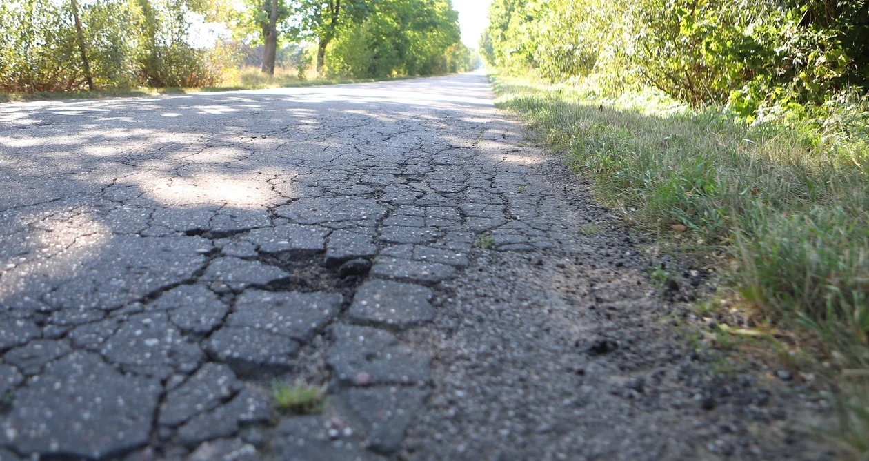 Startuje modernizacja ważnej drogi w powiecie. Rozpoczyna się pierwszy z trzech etapów - Zdjęcie główne