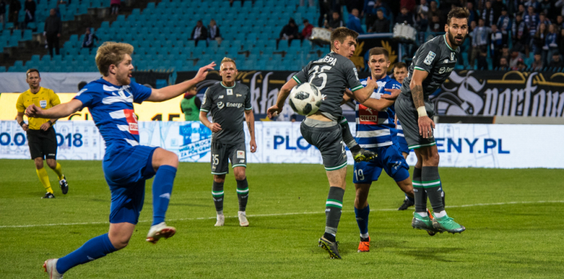 Iście zVARiowany mecz. Lechia pokonana w Angielskim stylu [FOTO] - Zdjęcie główne