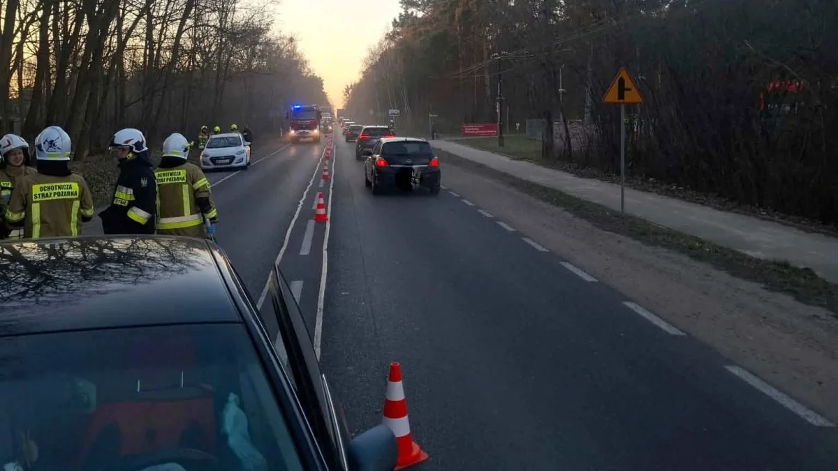 Trzy samochody zderzyły się w pobliżu Płocka