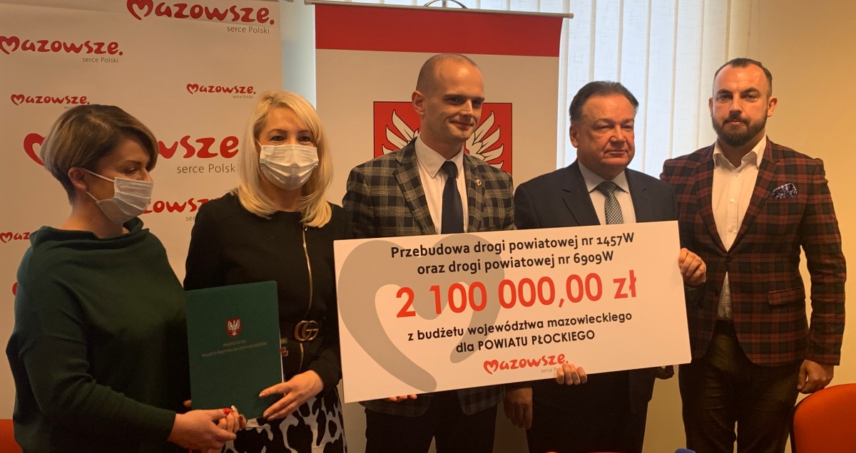 Ponad 7 mln zł dla powiatu płockiego. Podpisano umowy na dofinansowanie ze środków Mazowsza - Zdjęcie główne