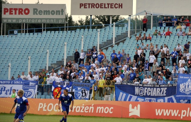 Deszczowy remis Wisły. I znów sierp i młot - Zdjęcie główne