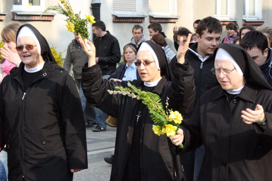 Dziś dzień zakonnic i zakonników - Zdjęcie główne