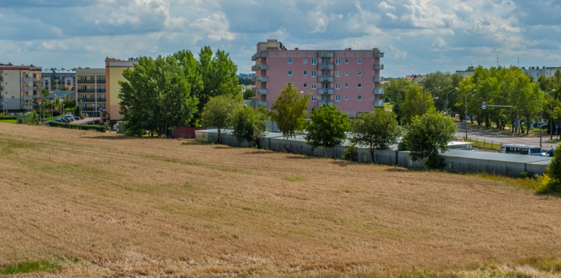 Spółka miejska wystawiła na sprzedaż atrakcyjne działki na Podolszycach - Zdjęcie główne