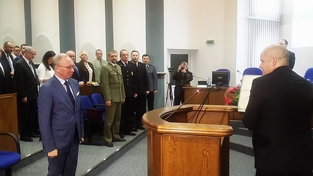 Medal dla byłego wojewody. Za co? - Zdjęcie główne