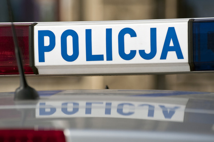 Policjanci ukradli auto, grozili bronią? - Zdjęcie główne