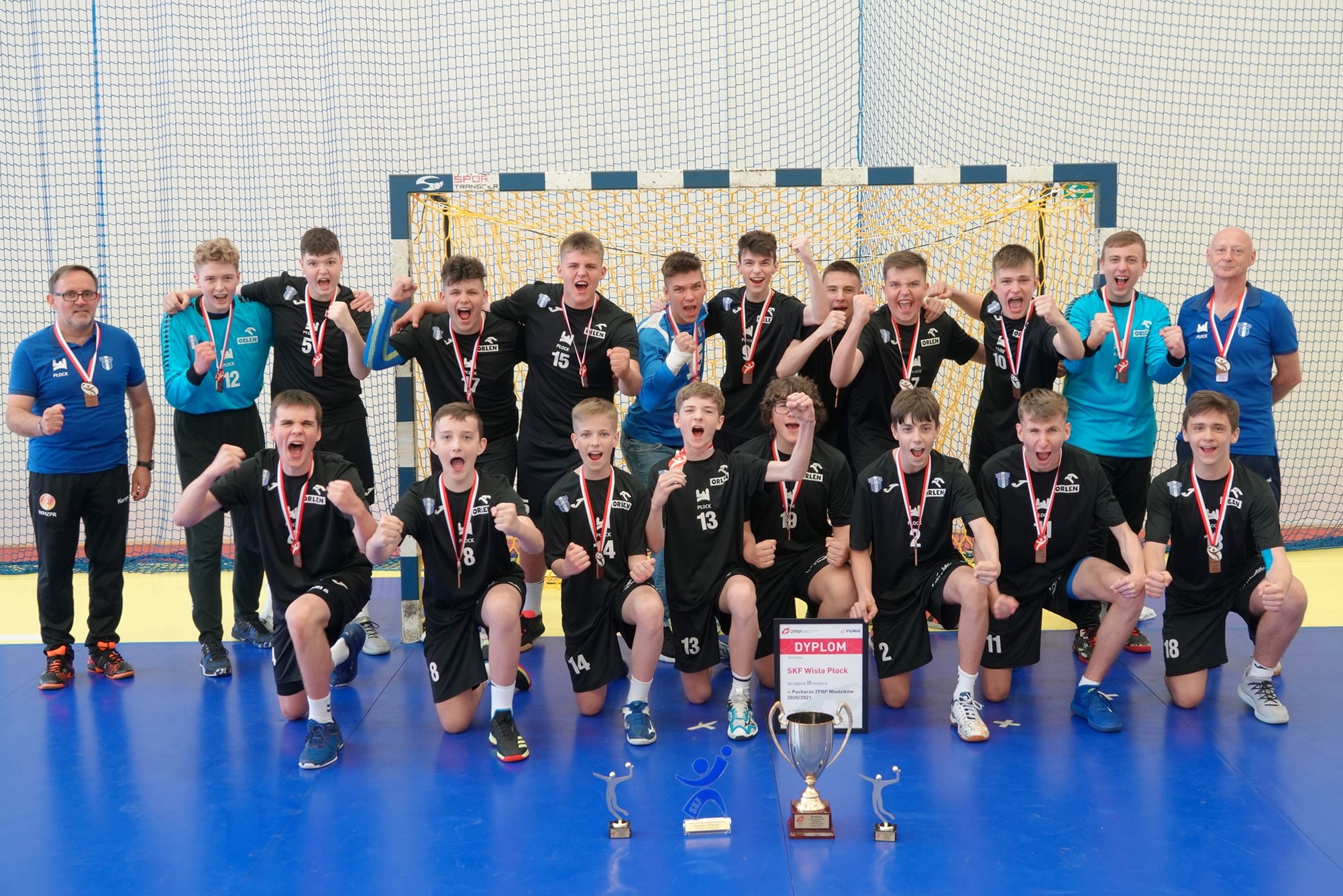 Młodzicy SKF Wisła Płock lepsi od Vive. Brązowy medal w Final Four - Zdjęcie główne