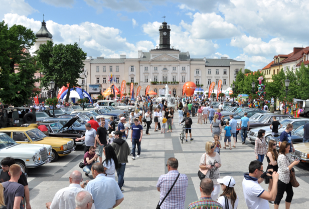 Na starówce i nad Wisłą będą gokarty - Zdjęcie główne