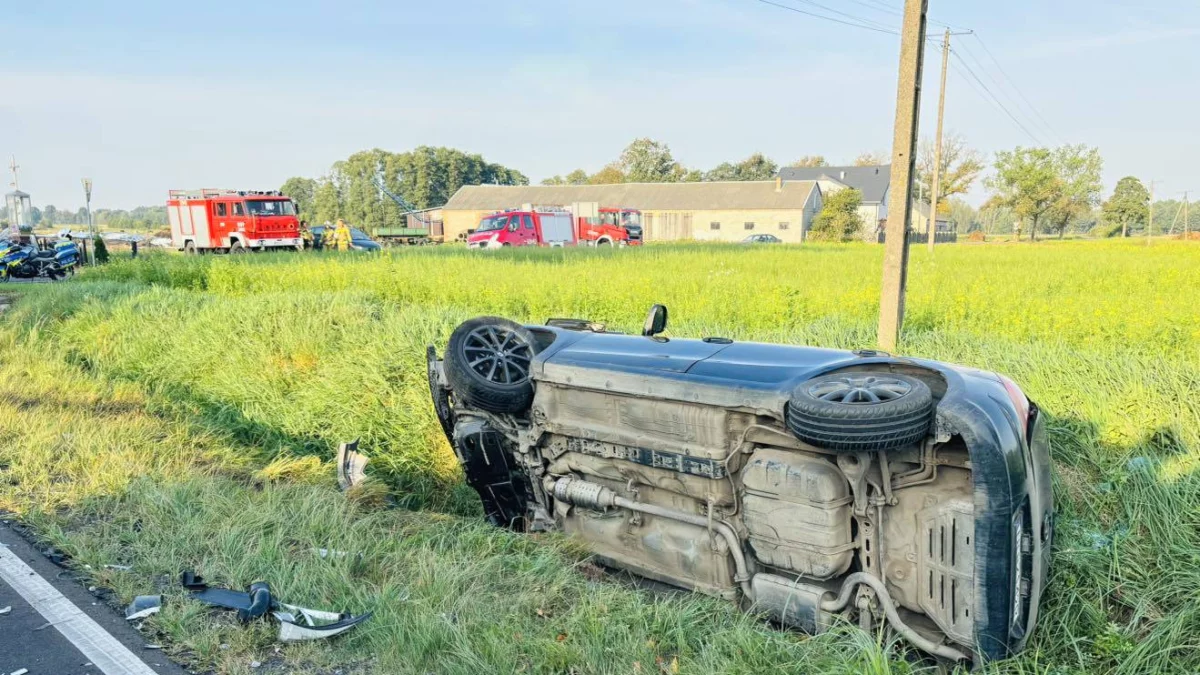 Zderzenie hyundaia z ciężarówką. Dwie osoby ranne, w tym 14-latka - Zdjęcie główne