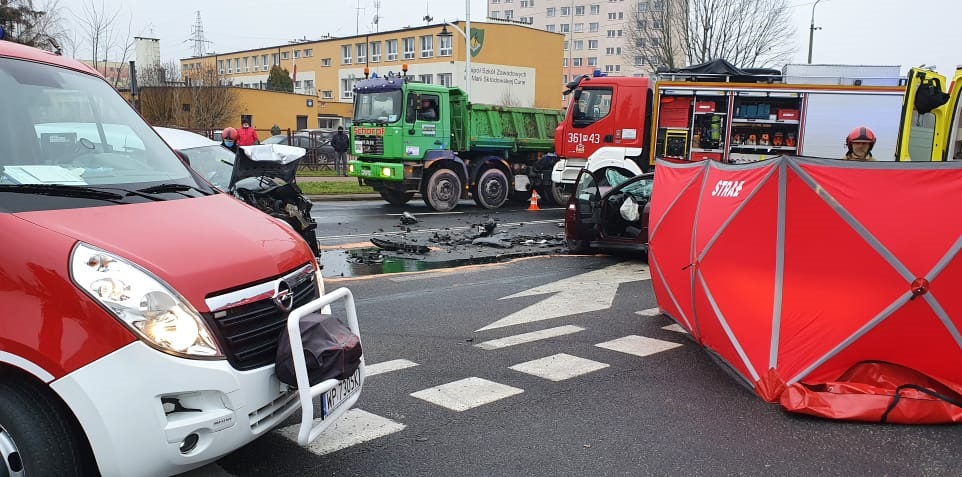 Tragiczny wypadek w Płocku. 52-letnia kobieta zginęła na miejscu - Zdjęcie główne