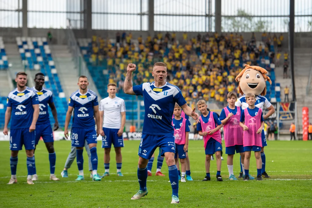 Ważą się losy niektórych zawodników Wisły Płock. Klub niebawem ogłosi transfery. Co z Nagamatsu? - Zdjęcie główne