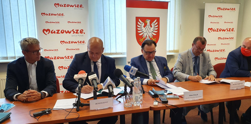 Jest dofinansowanie na boisko. Struzik nie wyklucza referendum na Mazowszu  - Zdjęcie główne