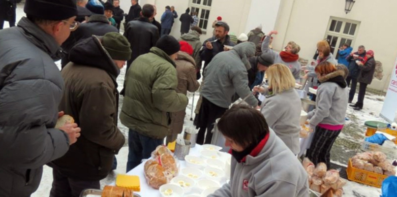 Biskup zaprasza na wielkanocne śniadanie. Powiadomcie innych - Zdjęcie główne