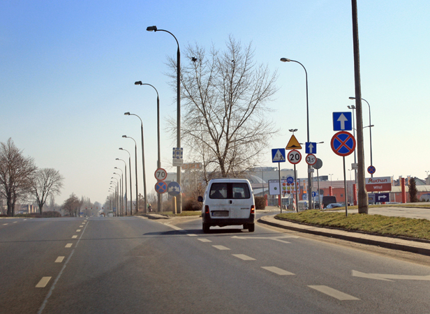 Rewolucja przy Auchan. Wiadukt z rondem? - Zdjęcie główne