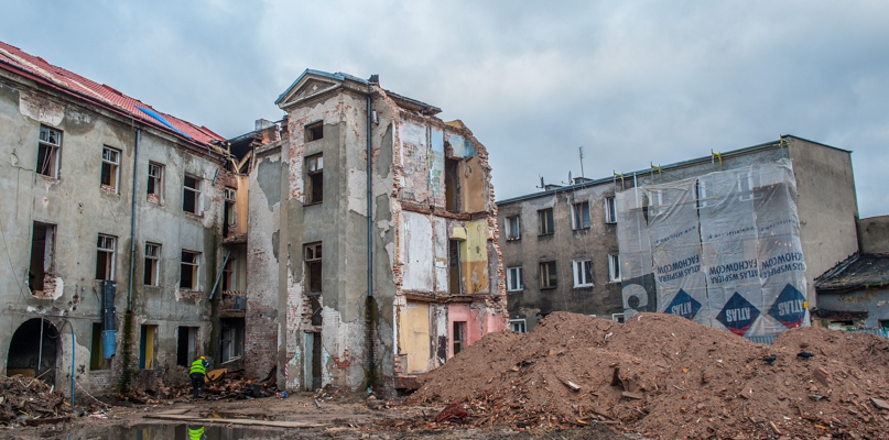 Zawalona kamienica w centrum. Co będzie z nią dalej? - Zdjęcie główne