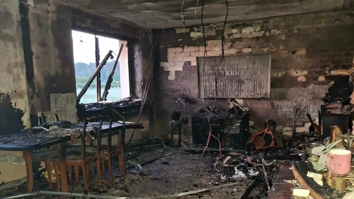 Pożar odebrał im dach nad głową i cały dorobek życia. Rodzina prosi o pomoc!