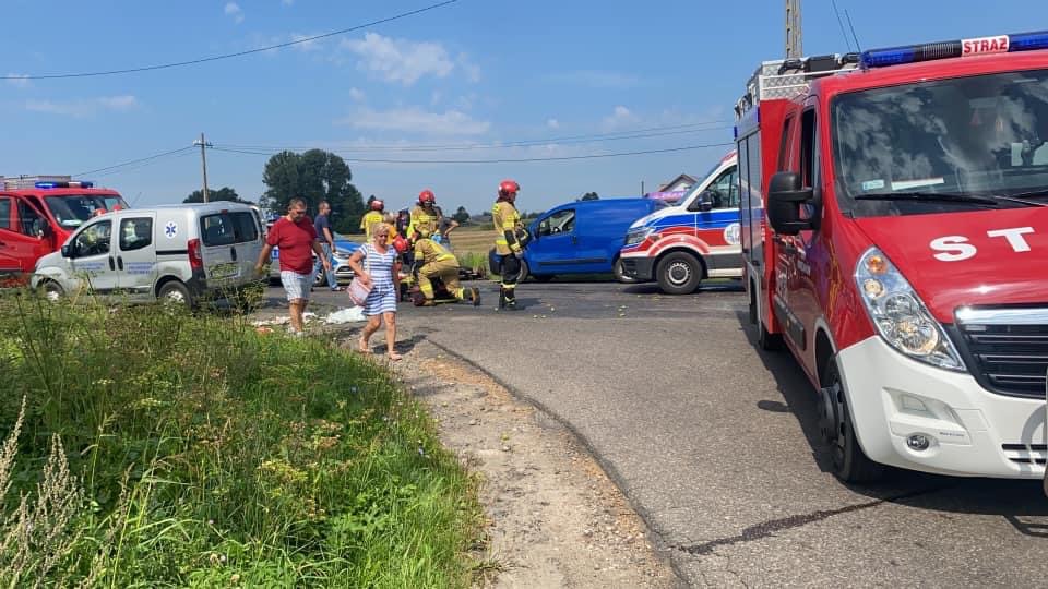 Zderzenie w Miszewie Murowanym. 88-letni mężczyzna trafił do szpitala - Zdjęcie główne