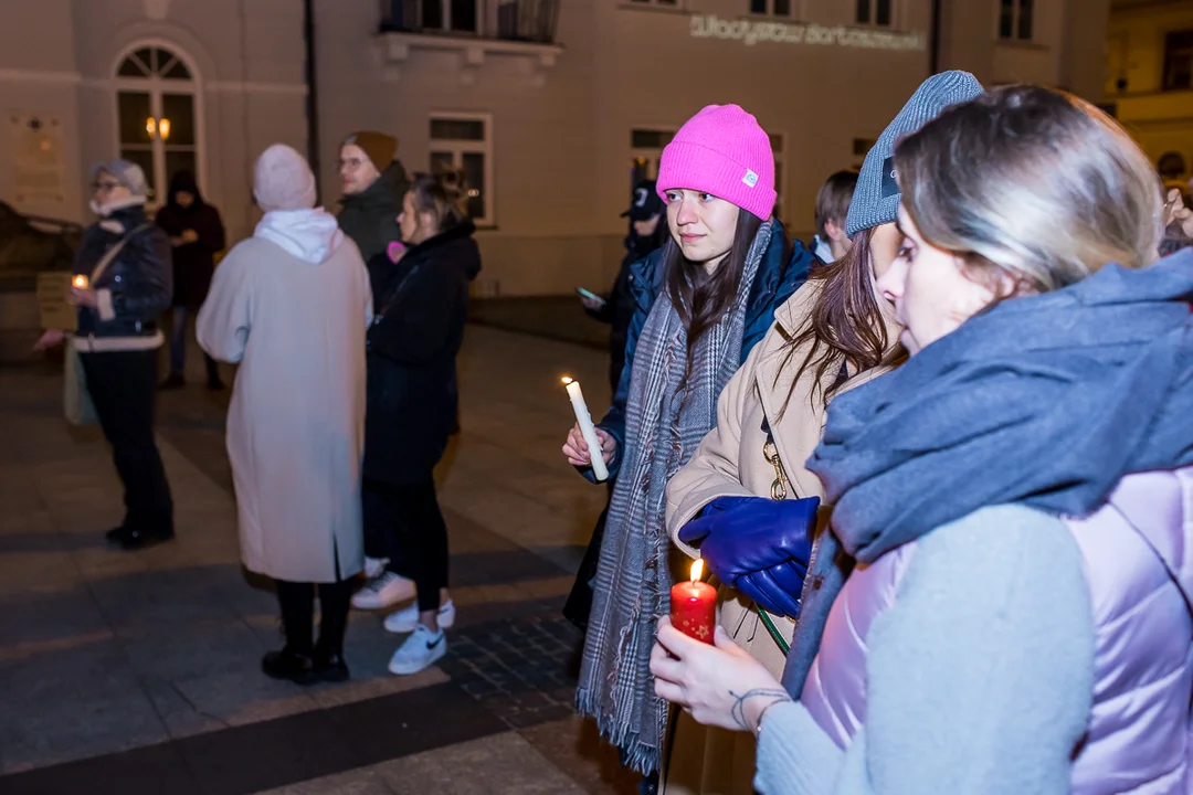 Płocczanie zebrali się na Starym Rynku 