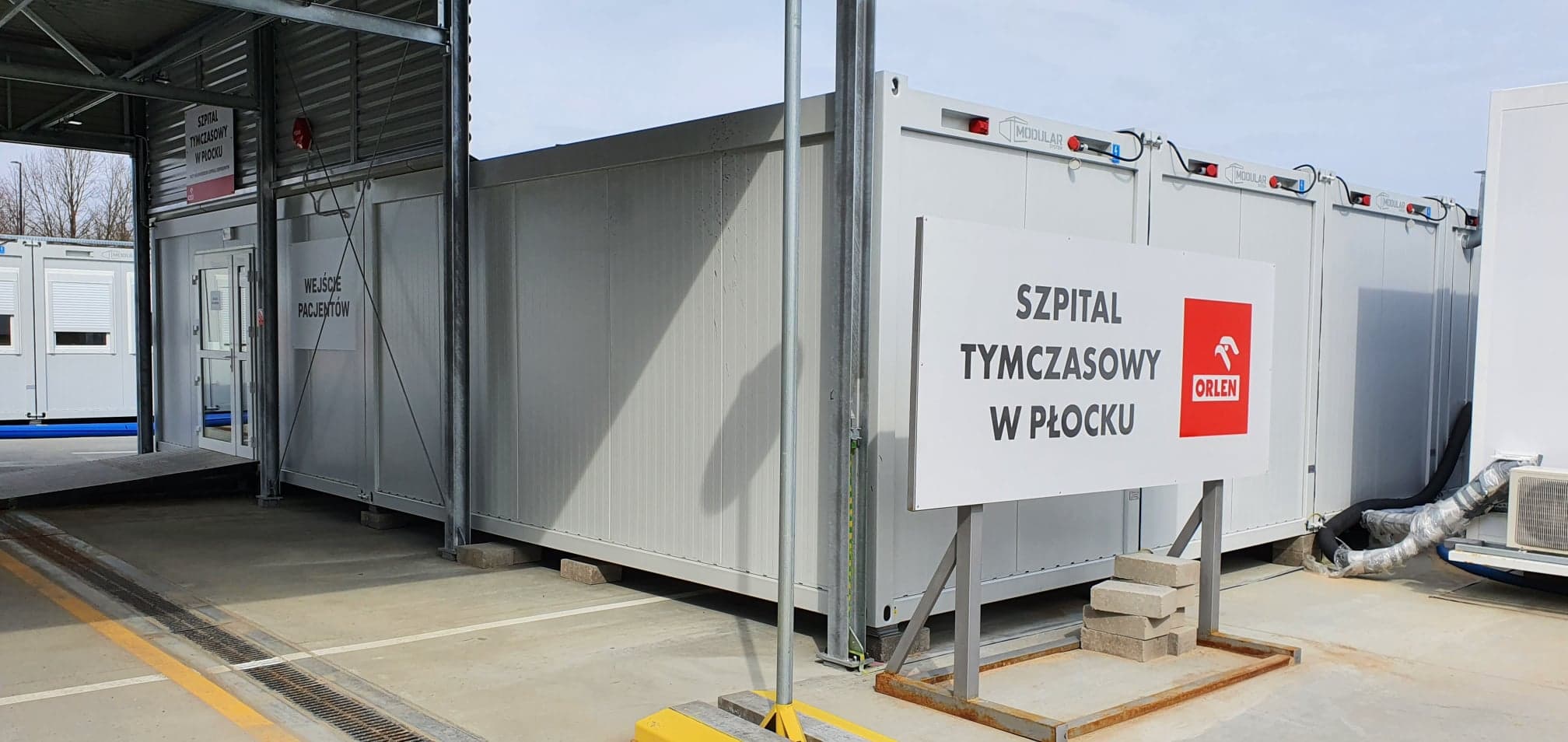 Szpital tymczasowy stanie się szpitalem "pasywnym"? Pacjentów z Covid-19 coraz mniej  - Zdjęcie główne