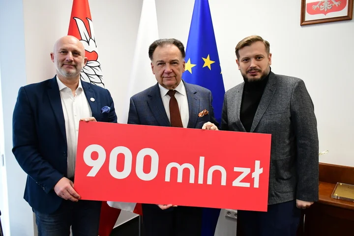 Rusza największy program wsparcia samorządu województwa. W puli 900 mln zł - Zdjęcie główne