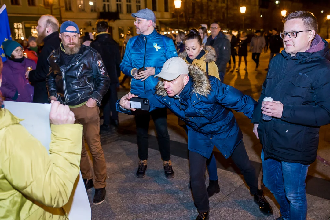 Płocczanie zebrali się na Starym Rynku 