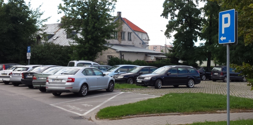 Darmowy parking tylko raz na dzień. Ratusz odpowiada czytelnikom - Zdjęcie główne