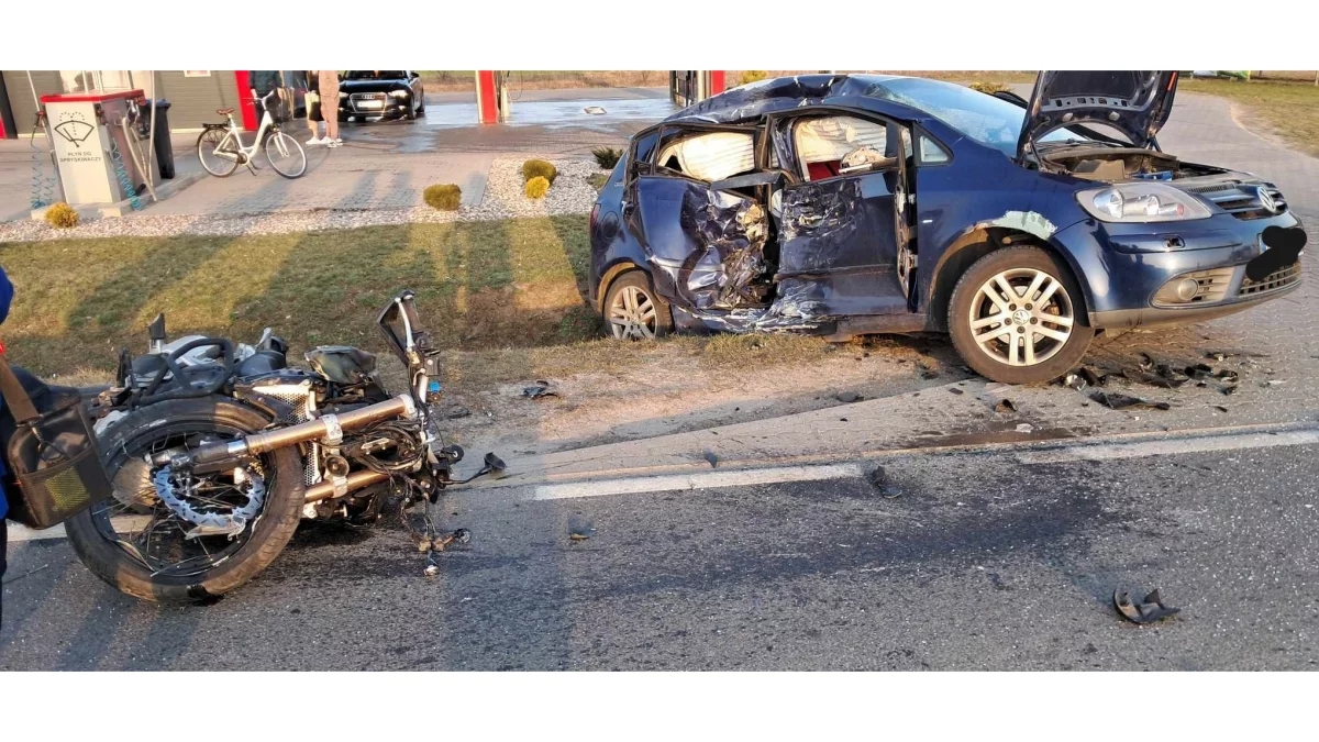 Tragedia na drodze wojewódzkiej! Nie żyje motocyklista - Zdjęcie główne