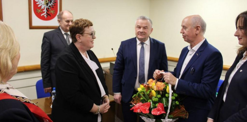 Trzymała finanse w ryzach. Odeszła po 21 latach - Zdjęcie główne
