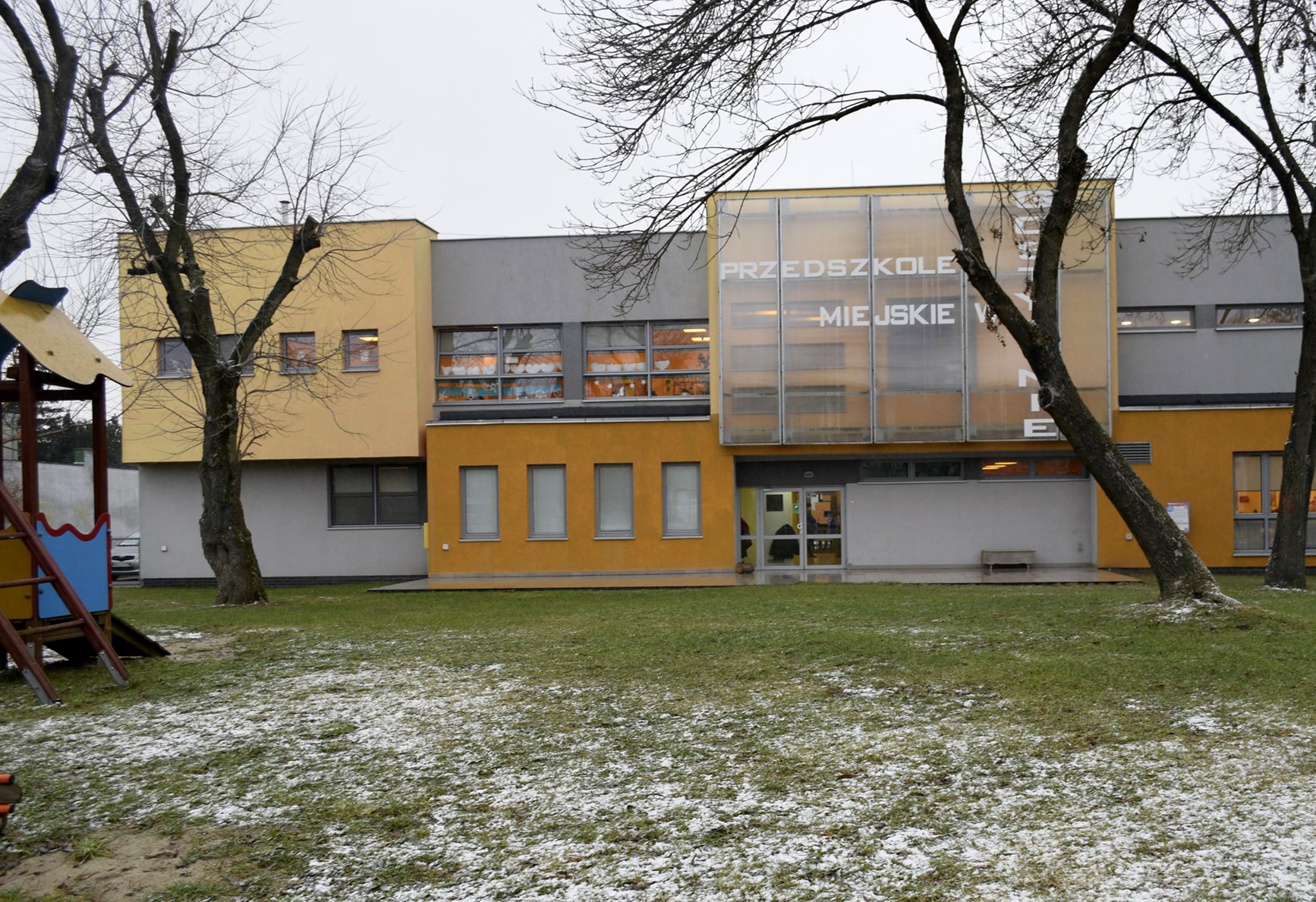 Rozbudowa przedszkola i modernizacja stadionu - Zdjęcie główne