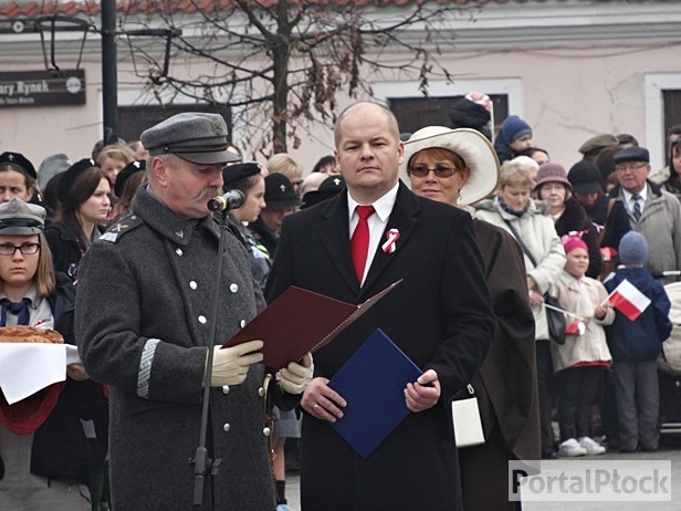 Marszałek Piłsudski przemówił na starówce - Zdjęcie główne