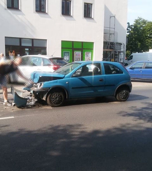 Wypadek w centrum. Utrudnienia w ruchu! - Zdjęcie główne