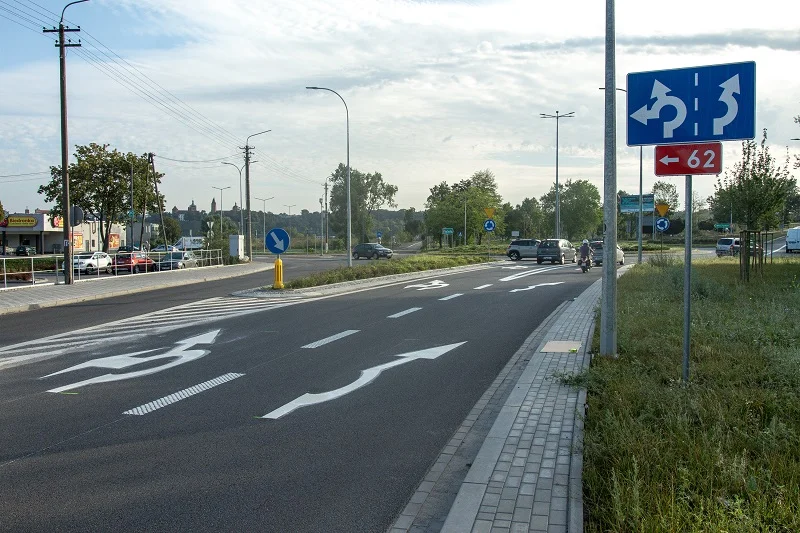 Rondo na Radziwu już turbinowe. Uwaga na zmianę w organizacji ruchu [ZDJĘCIA] - Zdjęcie główne