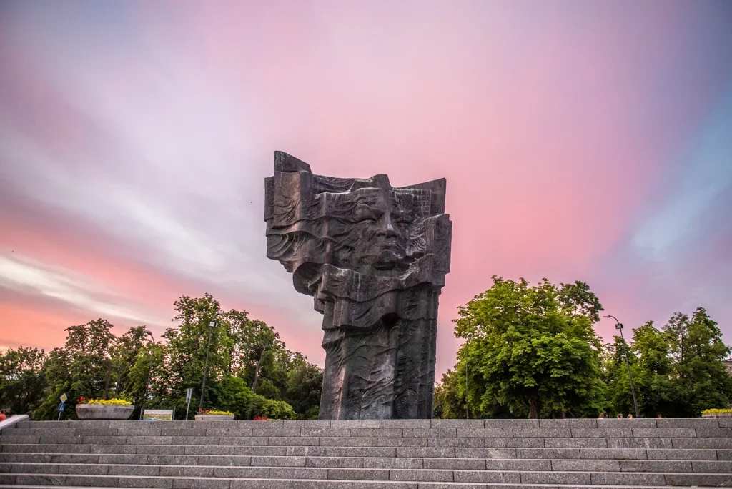 Wiersze Władysława Broniewskiego w rockowej aranżacji? Koncert w Płocku już niebawem - Zdjęcie główne