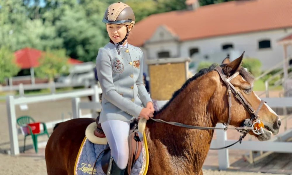 Sportowe emocje w Stadzie Ogierów. Ogólnopolskie zawody ponownie w Łącku - Zdjęcie główne