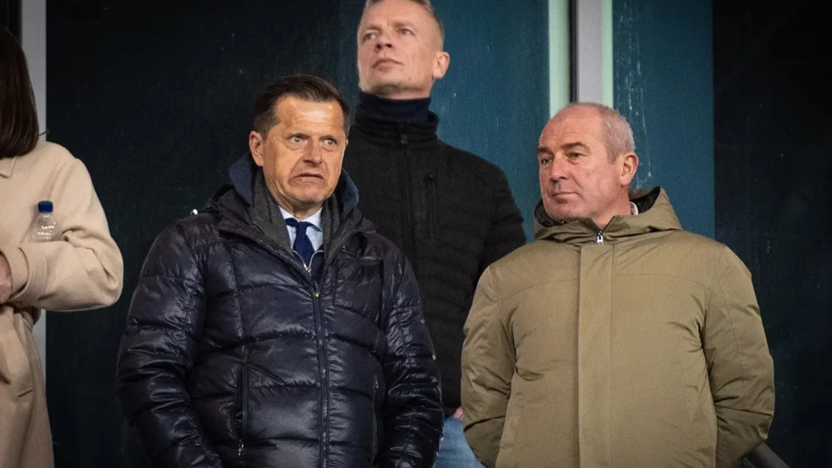 Prywatyzacja Wisły Płock. Na jakim etapie są rozmowy z Cezarym Kucharskim i Markiem Koźmińskim?