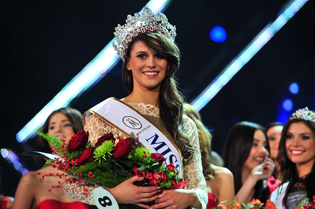 Katarzyna Krzeszowska Miss Polski 2012 - Zdjęcie główne