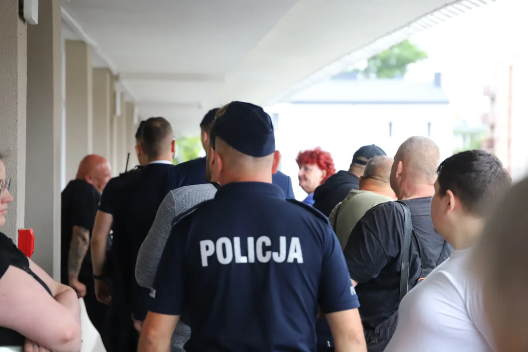 Gorąco w spółdzielni "Chemik"! Zmiana władzy przy asyście policji - Zdjęcie główne