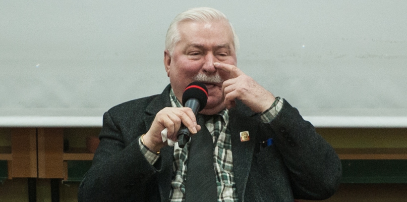 Lech Wałęsa przyjechał do Płocka na zaproszenie KOD-u - Zdjęcie główne