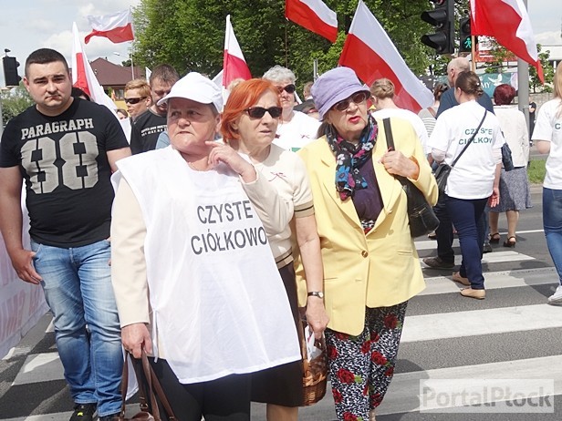 Protest. Obiecanki, cacanki, starosto - Zdjęcie główne